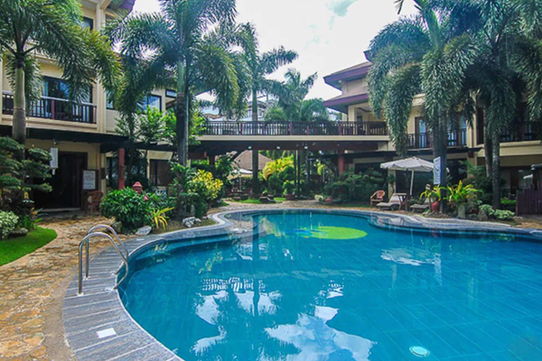 Tropics Boracay 卓比克渡假飯店